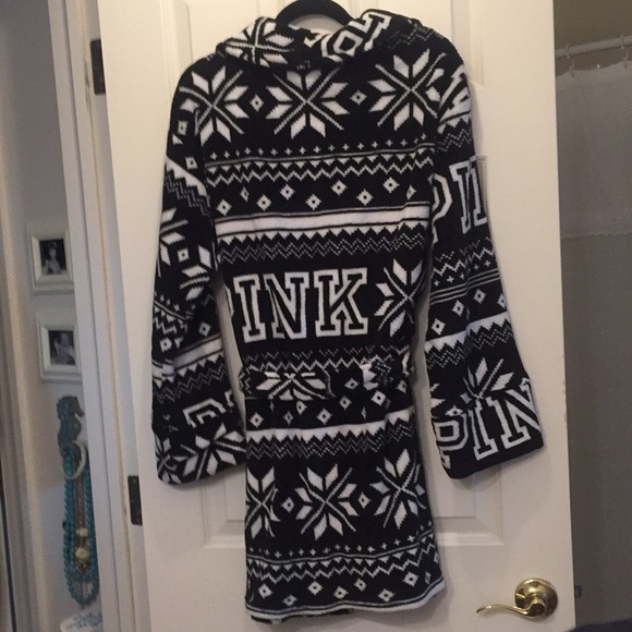 PINK Alpine Fleece Short Robe - Picture 3 of 7